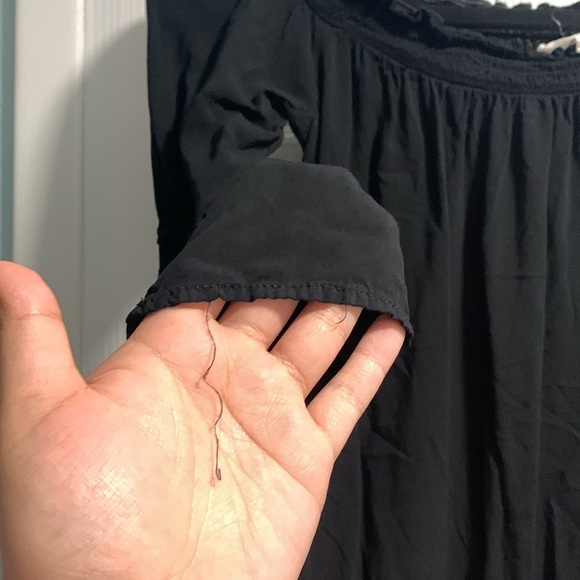 Black Hippie Rose Off the Shouldet Top - Picture 5 of 7